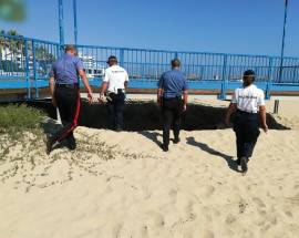 ”SPIAGGE SICURE”, A SILVI SEQUESTRO DI MATERIALE ABUSIVO