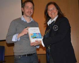 DALL’ASSOCIAZIONE SOMMELIER LIBRO IN BRAILLE E DISPOSITIVO WINEYE PER I NON VEDENTI