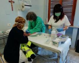 CORONAVIRUS: AL VIA TEST AL LABORATORIO DI CHIETI, PRIMI TAMPONI SU OPERATORI SANITARI