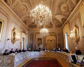 TRIVELLE: CONSULTA, SI’ AL REFERENDUM OK QUESITO SU DURATA AUTORIZZAZIONI