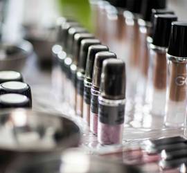 PRODOTTI COSMETICI IRREGOLARI, SEQUESTRI NAS IN TUTTO ABRUZZO