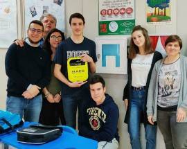 AZIMUT L’AQUILA: 4 GIORNI DI SENSIBILIZZAZIONE AL COTUGNO E NUOVO DEFIBRILLATORE