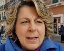 ELEZIONI: CANOSA, ”LA MIA VITA DA MEDIANO A RECUPERAR PALLONI, SPERO IN D’ALFONSO MINISTRO DOPO GASPARI”