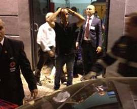 PORTICI: TRE MORTI PER CROLLO BALCONE SU PROCESSIONE