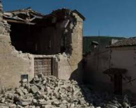 TERREMOTO: AL VIA PROCESSO CROLLO TORRE ACCUMOLI, CAUSO’ MORTE FAMIGLIA