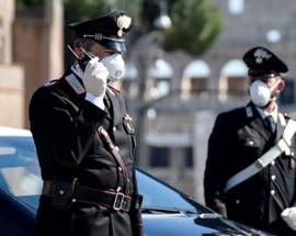 CORONAVIRUS: BARBIERE A DOMICILIO INSEGUITO E DENUNCIATO