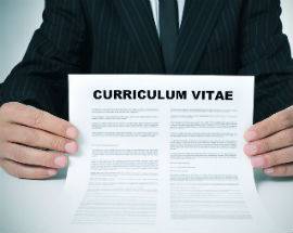 L’AQUILA: OPEN DAY PER IMPARARE A SCRIVERE UN CURRICULUM IN ITALIANO E INGLESE