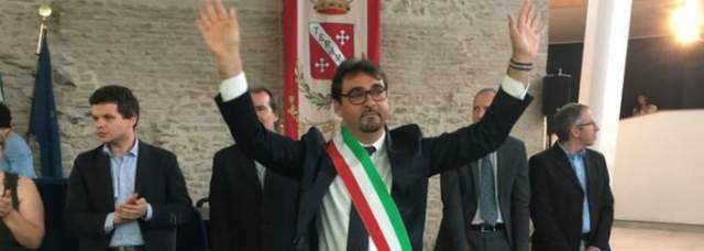 TERAMO: UFFICIALIZZATA GIUNTA D’ALBERTO, OGGI PRIMO CONSIGLIO COMUNALE