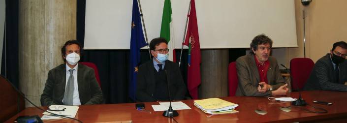 STATO-REGIONI: FEBBO, ”AUT AUT A GOVERNO SU RIMBORSI COVID”