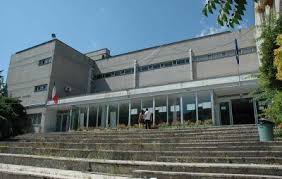 PESCARA:LICEO ‘DA VINCI’ SENZA SEDE, SUCCURSALE SARA’ OSPITATA DAL CLASSICO