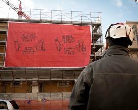 L’AQUILA: ”DI COSA ABBIAMO PAURA? DI NON SAPERE COME STANNO LE COSE”, NUOVA OPERA SULLA ”DE AMICIS”