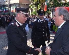 INCENDIO AUTO CARABINIERE, FERMATO PRESUNTO AUTORE
