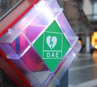 L’AQUILA: ARRIVA UN SECONDO DEFIBRILLATORE AL ”COTUGNO”
