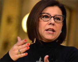 SISMA: BLITZ A L’AQUILA DELLA  DE MICHELI, CIALENTE, ‘PUNTO SU SCUOLE E POCO PERSONALE’