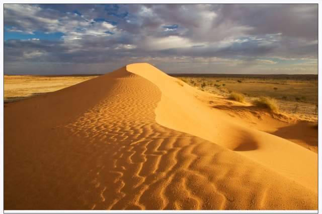 AUSTRALIA: PRIMA DONNA TRAVERSA IL DESERTO PER BENEFICENZA
