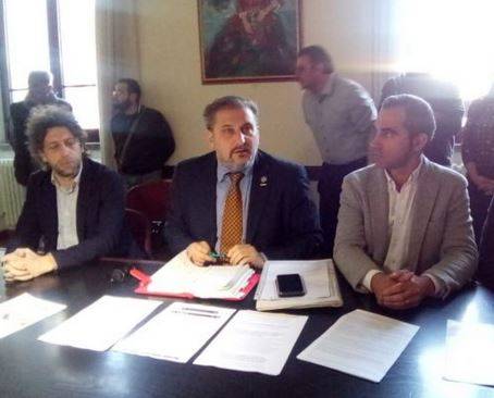 COMUNALI PESCARA: SCONTRO IN M5S DI PILLO CONTRO CANDIDATURA ALESSANDRINI, E SISTEMA ROUSSEAU
