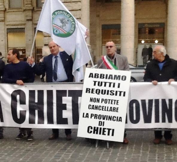 RIORDINO PROVINCE: SLITTA DISCUSSIONE, DI PRIMIO SOSPENDE SCIOPERO