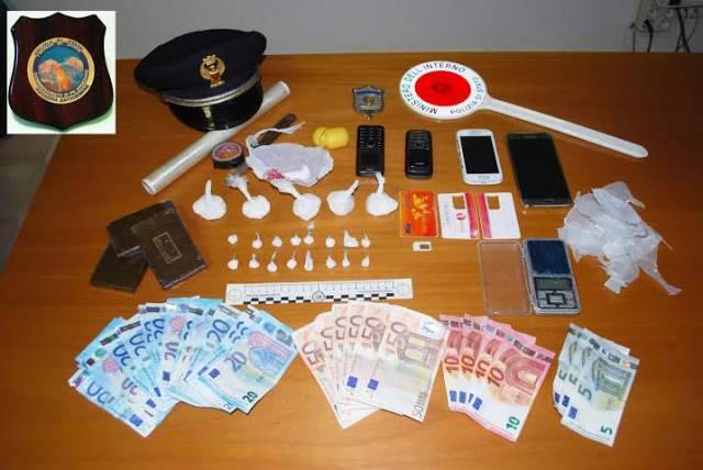 CENTRALE DELLA DROGA IN CASOLARE DEL FUCINO, MAGREBINI IN MANETTE