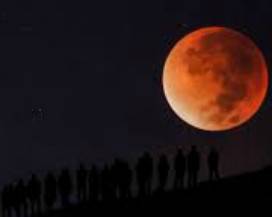 ECLISSI TOTALE DI LUNA: QUESTA SERA OCCHI ALL’INSU’ PER QUELLA PIU’ LUNGA DEL SECOLO
