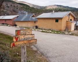 L’AQUILA: FESTA DELLA FIORITURA DELL’ECO VILLAGGIO A PESCOMAGGIORE