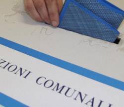 COMUNI AL VOTO: A ROSETO PD DIVISO, DUELLO D’ALFONSO-GINOBLE