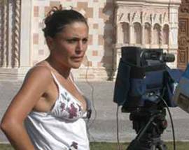 L’AQUILA: FIORI D’ARANCIO PER LA CINE-GIORNALISTA ELISABETTA DI GIORGIO