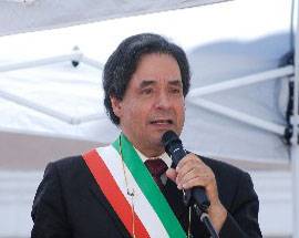 CASTELLI: ”PER RICOSTRUIRE SERVONO ANCORA I PRECARI”