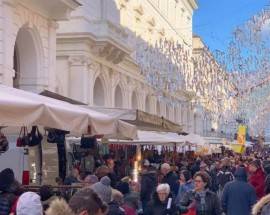 L’AQUILA: RITROVATA LA FIERA DELL’EPIFANIA, CENTRO STRAPIENO