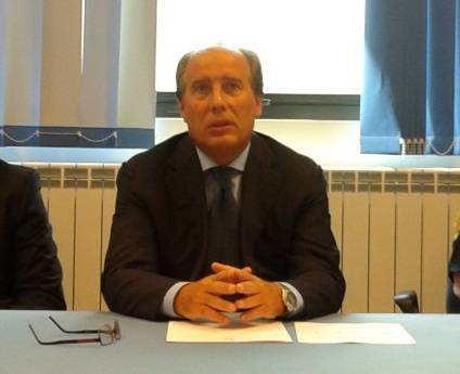 SCUOLA: PROVVEDITORE, ‘SERVE SINERGIA ISTITUZIONI’; GIALLO SU NUMERI
