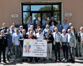 CHIETI: DOPO 34 ANNI GLI EX ALLIEVI CARABINIERI DEL CORSO 107 SI RITROVANO