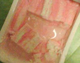 IL FORMAGGIO DIVENTA ROSA, NON C’E’ SPIEGAZIONE