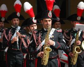 PERDONANZA: AL PARCO DEL SOLE CONCERTO DELLA FANFARA DEI CARABINIERI