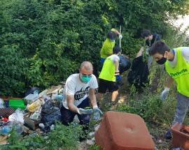 AVEZZANO: FARE VERDE SCOPRE DISCARICA ABUSIVA IN VIA PAPACQUA