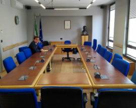 COMMISSIONE BILANCIO DESERTA: FEBBO POSTA LA SUA FOTO ”SONO SENZA PAROLE”