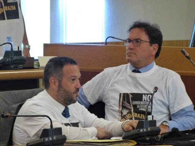 RINVIO SEDUTA CONSIGLIO REGIONALE: FEBBO E SOSPIRI INSORGONO