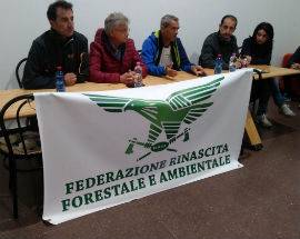 INCENDI: EX FORESTALI MANIFESTANO A FONTE VETICA PER SENSIBILIZZARE