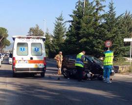 INCIDENTE A L’AQUILA: SCONTRO  TRA AUTO E SCOOTER, UN FERITO