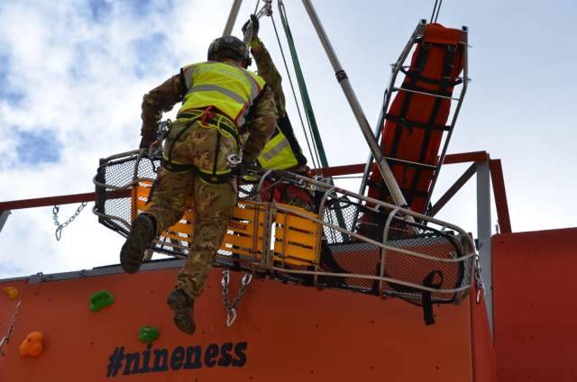 FESTA FORZE ARMATE: SUCCESSO A L’AQUILA PER DIMOSTRAZIONI TRUPPE ALPINE