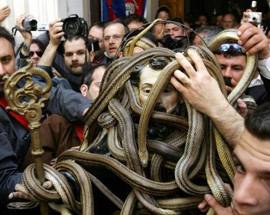 1^ MAGGIO: COCULLO, SI RINNOVA LA TRADIZIONE DEI SERPARI