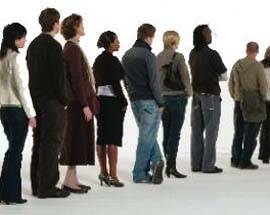 L’AQUILA: FILA DI ORE IN AGENZIA ENTRATE, ”MANCA IL PERSONALE”