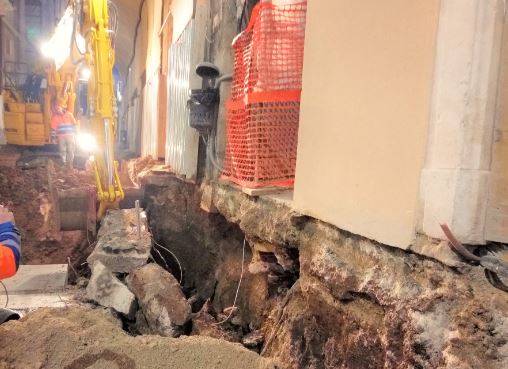 L’AQUILA: PALAZZO ”A RISCHIO CROLLO”, CONSORZIO, ”DANNI PER 569 MILA EURO”