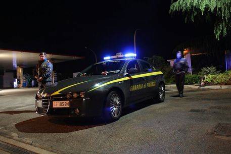 FINANZA STRONCA TRAFFICO DROGA TRA ABRUZZO, MOLISE E PUGLIA