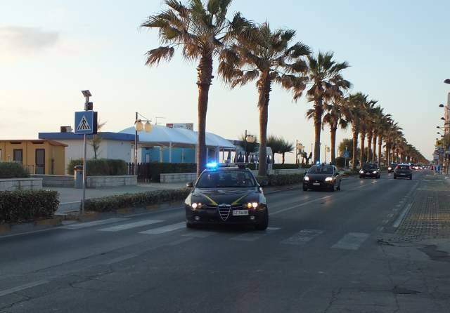 CAPORALATO, 12 ARRESTI E SEQUESTRI IN TUTTA ITALIA