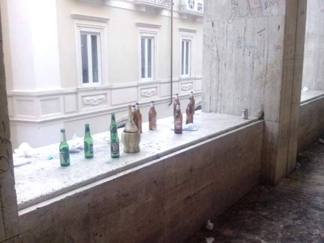 L’AQUILA, PROTESTANO RESIDENTI DEL CENTRO: MOVIDA INCONTROLLATA, RIFIUTI E SCARSA SICUREZZA