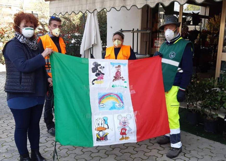CORONAVIRUS: FIORAIA DI SULMONA CHIUDE E DONA FIORI ALLA CITTA’