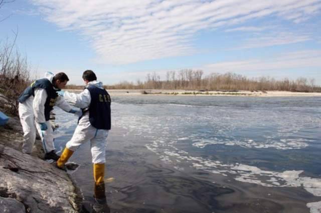 ”FIUME PESCARA MALATO, VIETARE LA PESCA SUBITO”, ALLARME WWF E LEGAMBIENTE