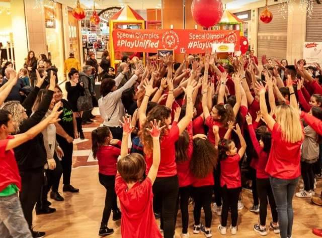 GIORNATA DIRITTI DISABILI: FLASH MOB A L’AQUILA ATLETI SPECIAL OLYMPICS