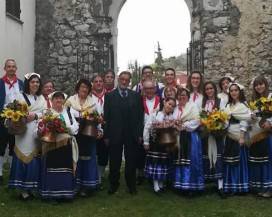LA MELODIA DEL CORO FOLK RIO DI ROCCAVIVI NELLA VALLE ROVETO