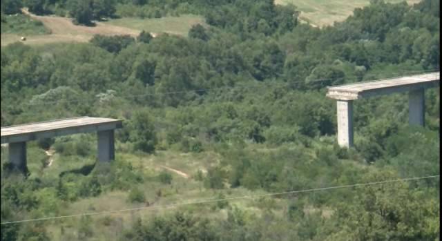 FONDOVALLE SANGRO: MANCANO 64 MILIONI, IL NUOVO TRACCIATO E’ ANCORA SULLE FRANE