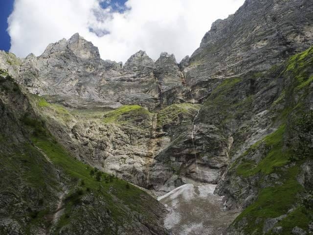 MONTAGNA: DOMENICA ESCURSIONE AL NEVAIO DEL FONDO DELLA SALSA
